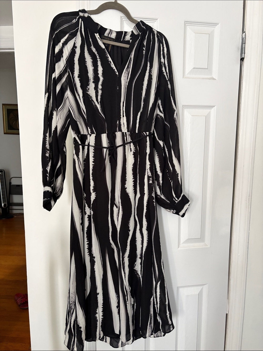 Donna Karan Black & White Striped Long Sleeve Midi Dress